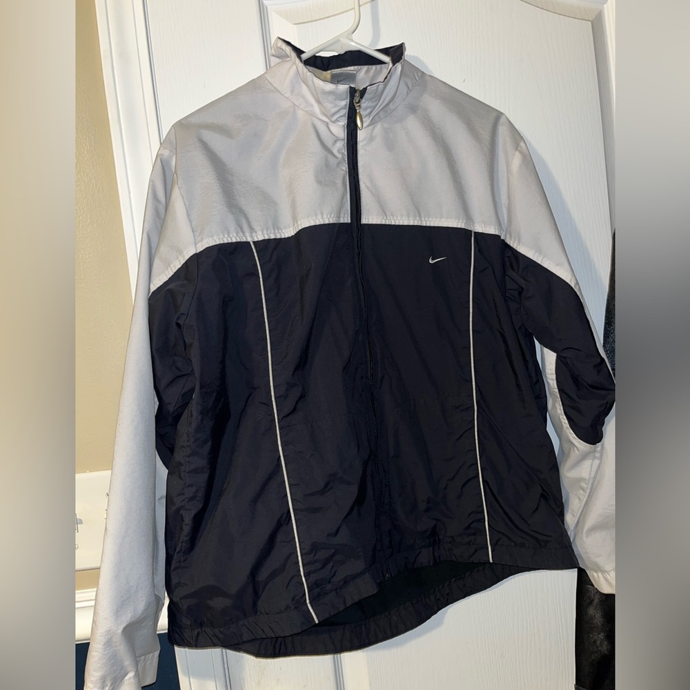 VINTAGE NIKE JACKET